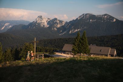 Almkreuz Stoißer Alm
