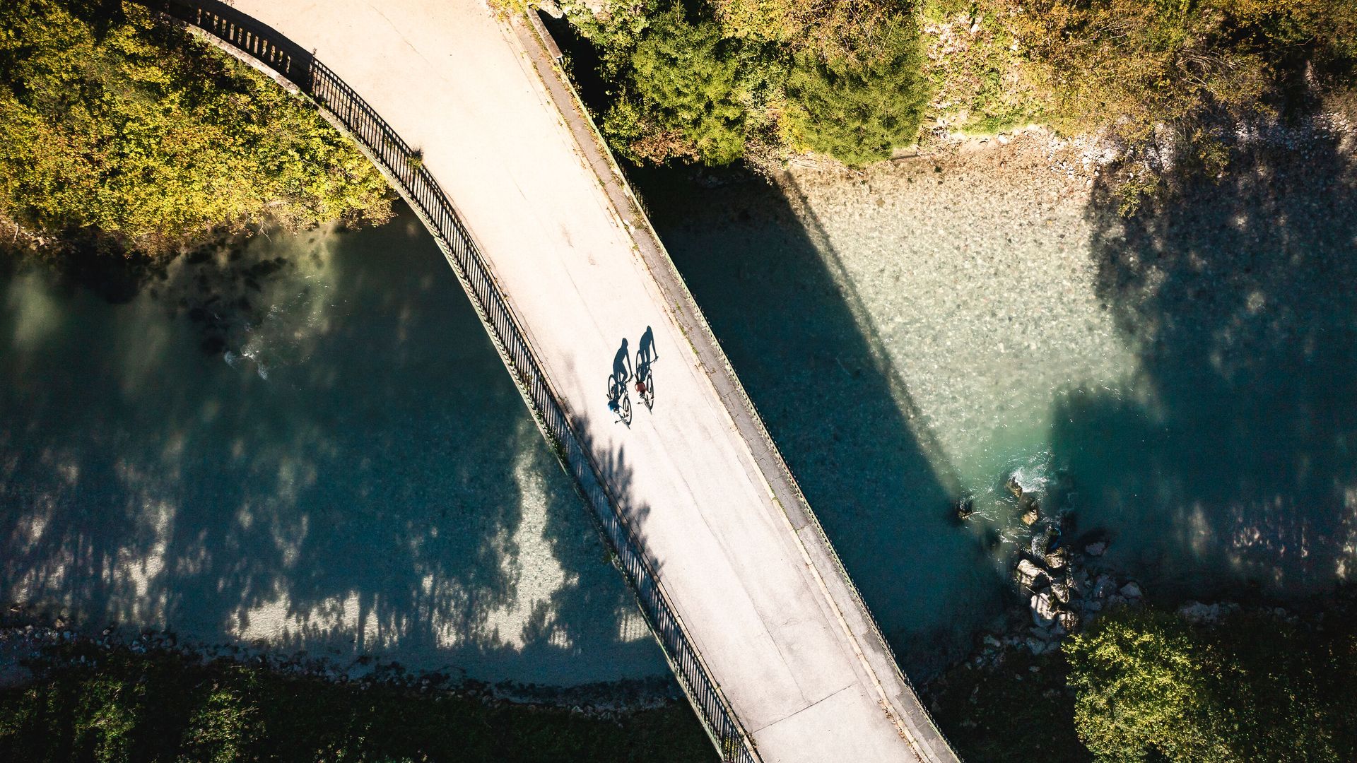 Radweg über die Berchtesgadener Ache