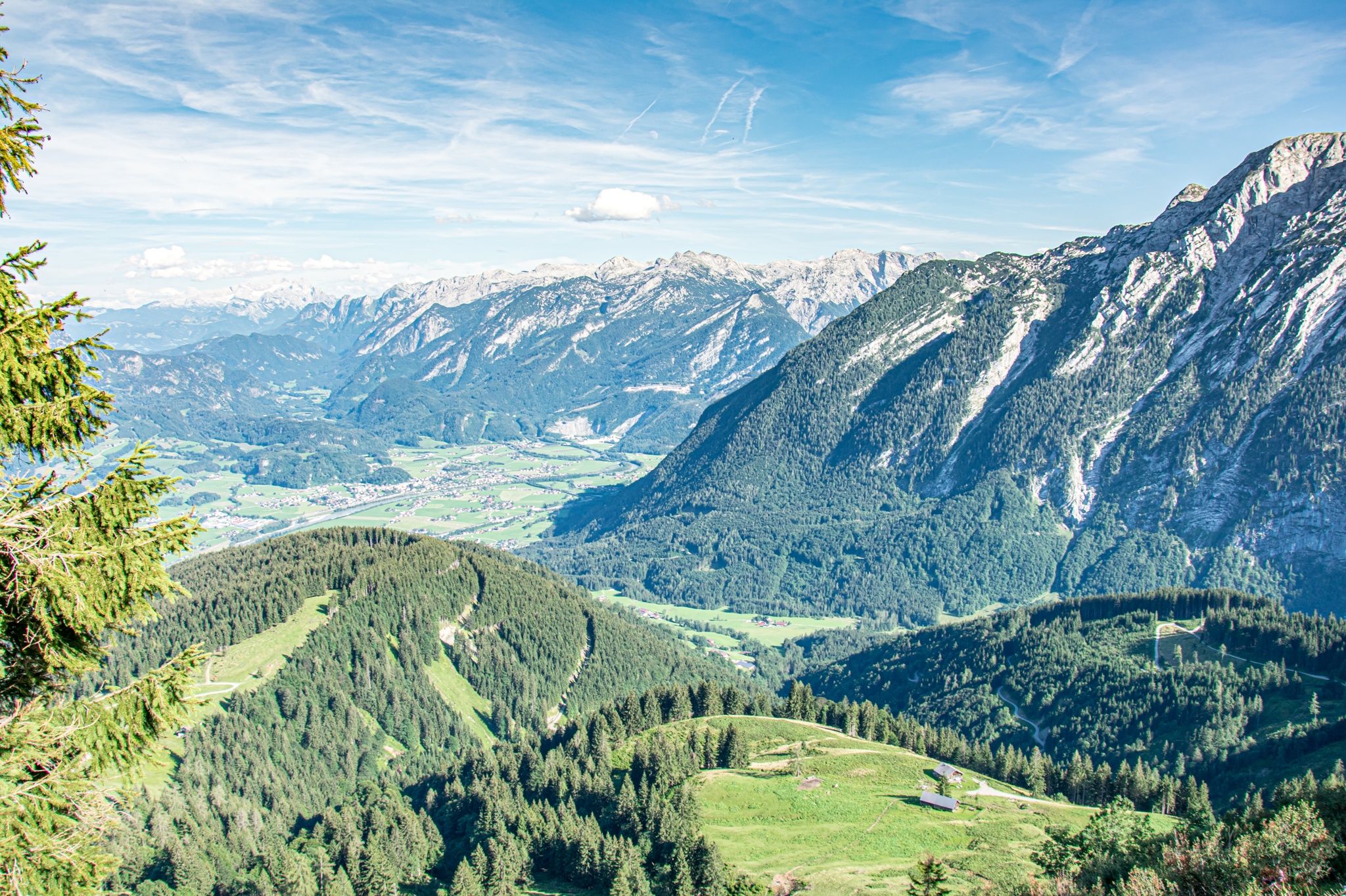Blick vom Rossfeld ins Salzburger Salzachtal