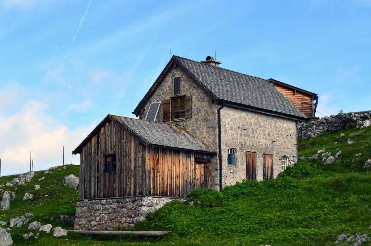 In diesem Nebengebäude des Watzmannhauses befindet sich der Winterraum