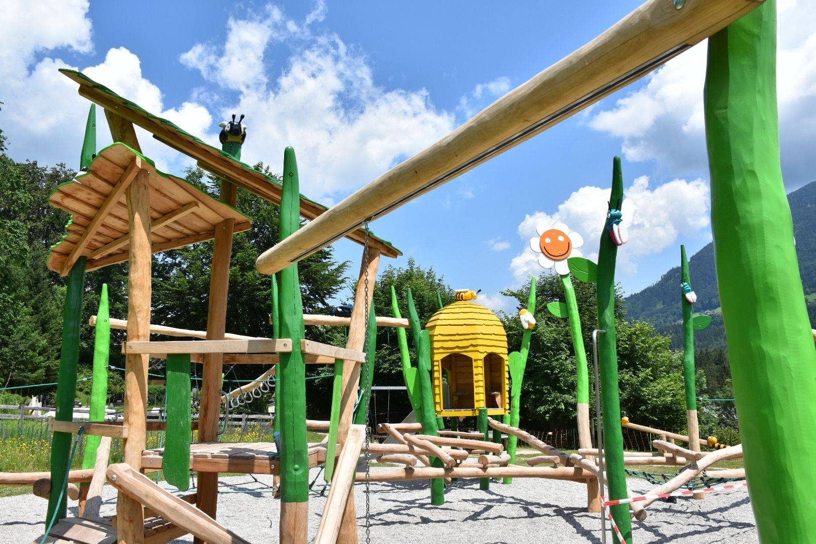 Bienenspielplatz am Rathaus Schönau a. Königssee
