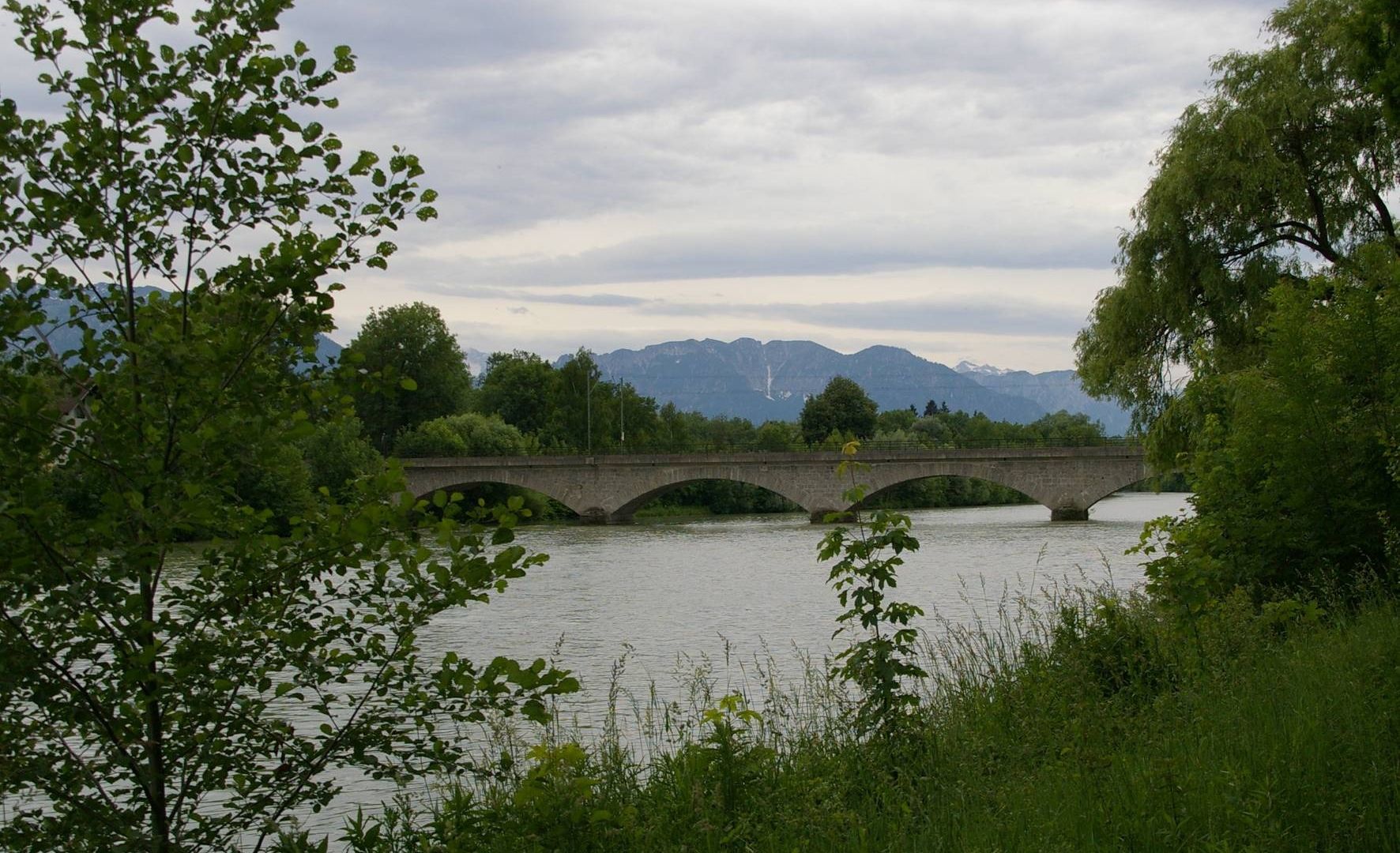 Eisenbahnbrücke über die Saalach